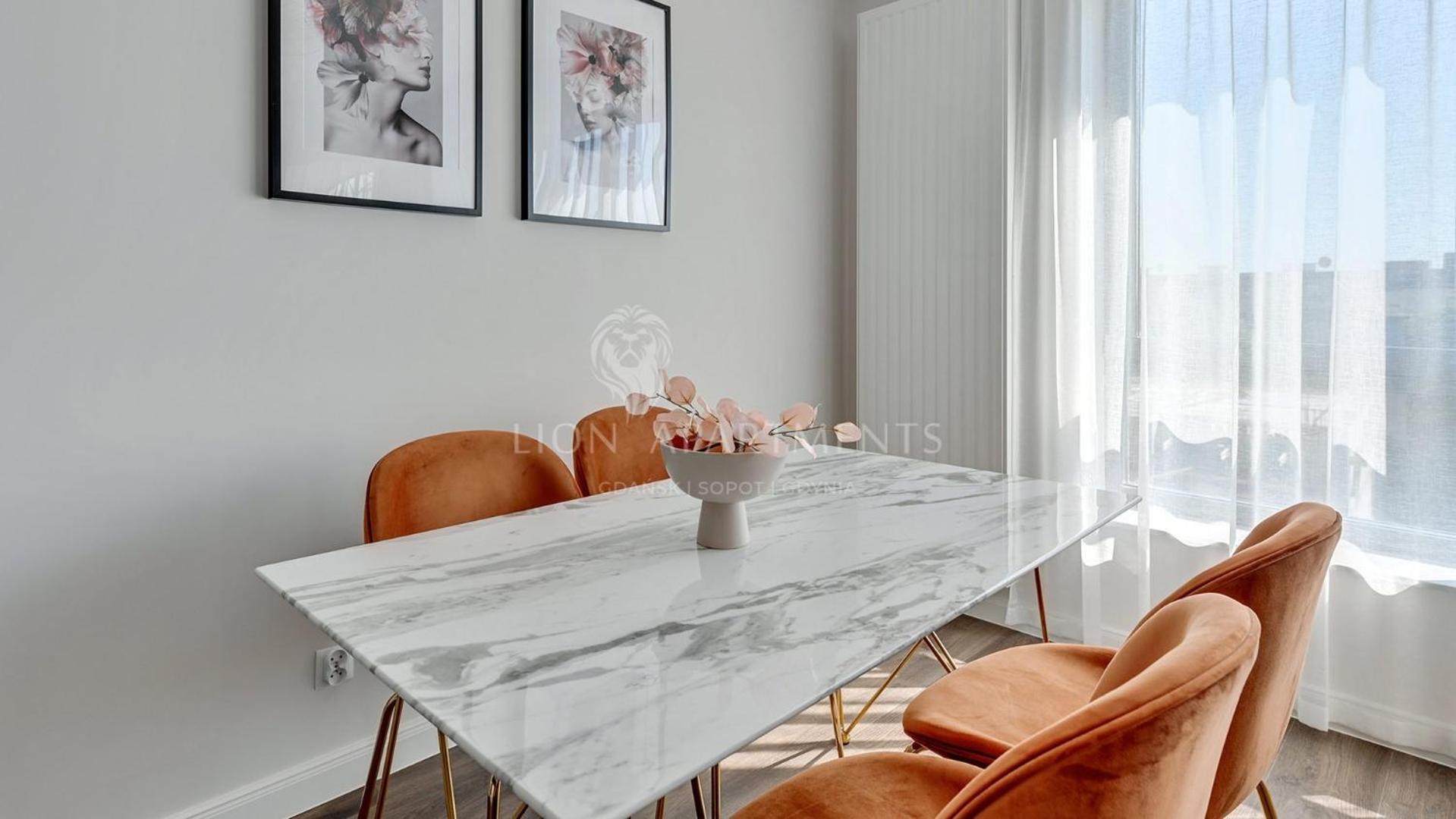 Scala City Center Apartments With Parking By Lion Apartments Gdańsk Eksteriør billede