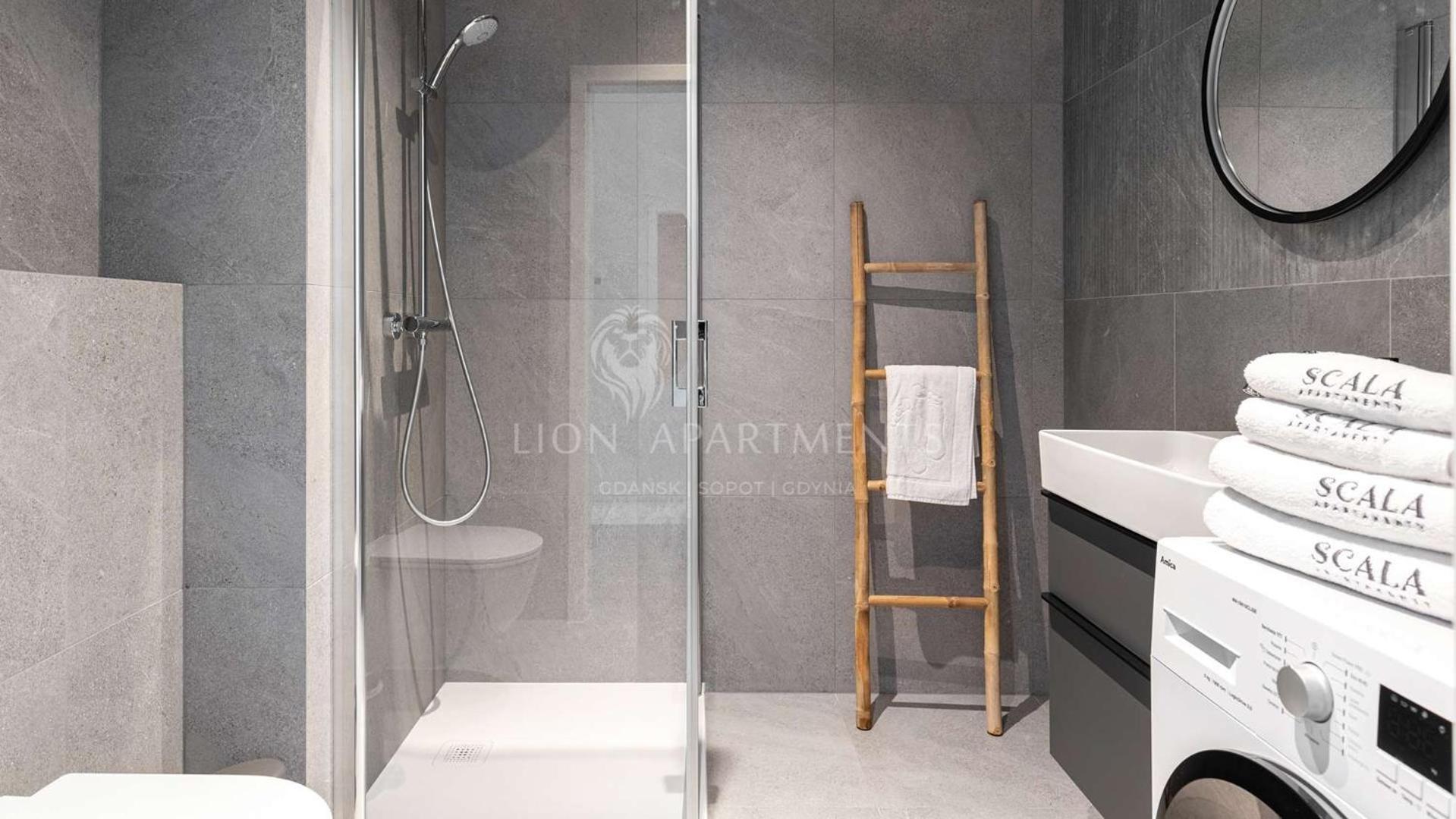 Scala City Center Apartments With Parking By Lion Apartments Gdańsk Eksteriør billede