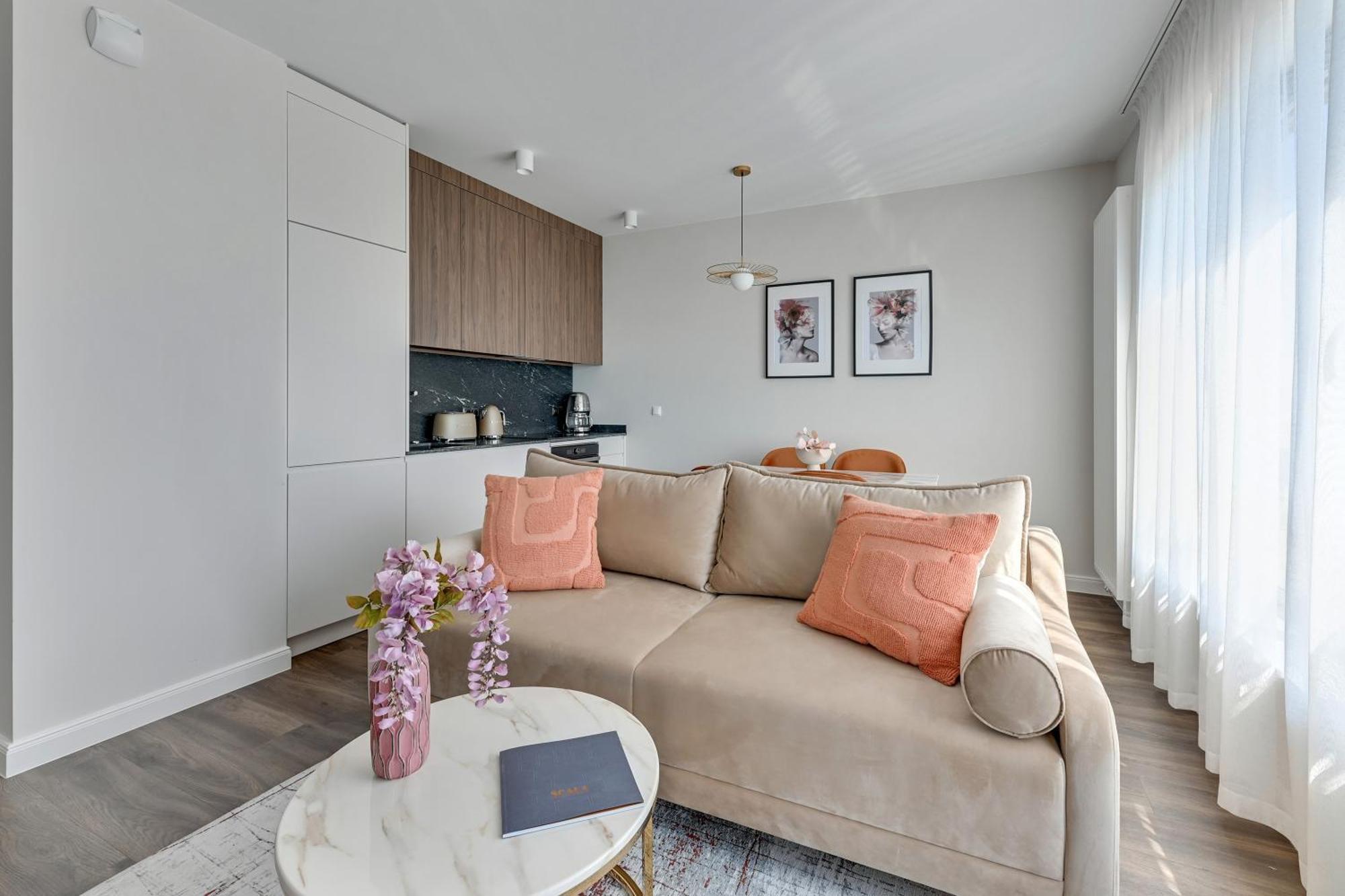 Scala City Center Apartments With Parking By Lion Apartments Gdańsk Eksteriør billede